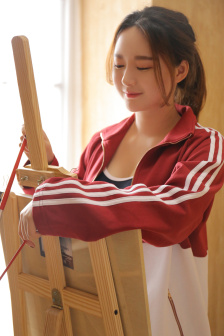《独行月球》在线观看